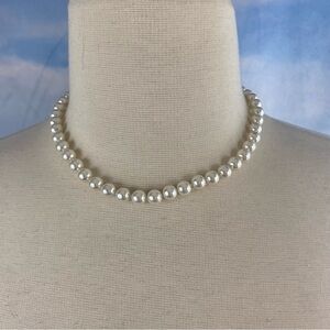 Elegant White Faux Pearl Necklace